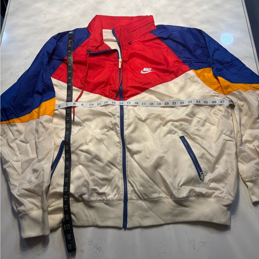 Nike Men's Red, Blue, and White Windbreaker